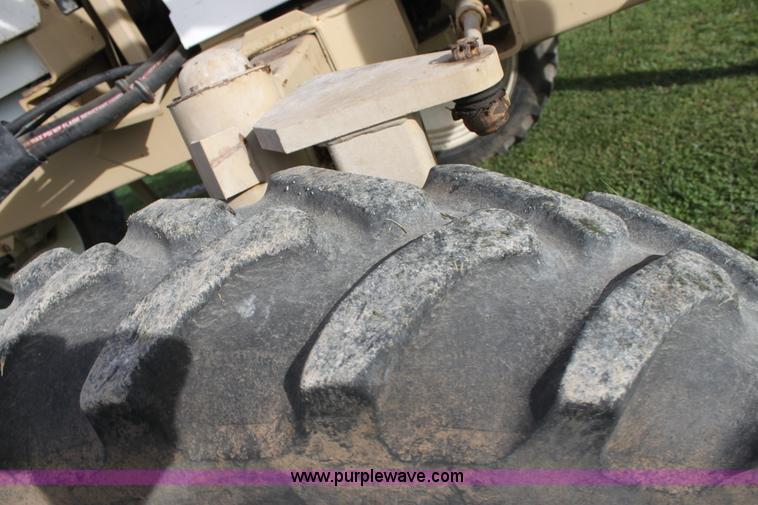 image for item H2051 Tyler Patriot XL self-propelled sprayer