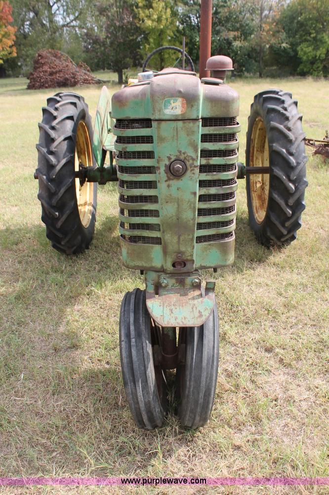 image for item H5549 1951 John Deere MT tractor