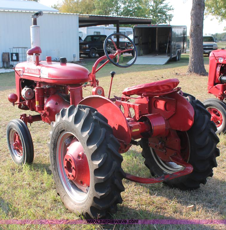 image for item H5582 1947 McCormick Farmall A tractor