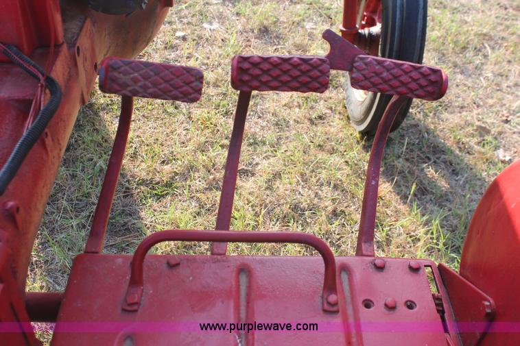 image for item H5582 1947 McCormick Farmall A tractor