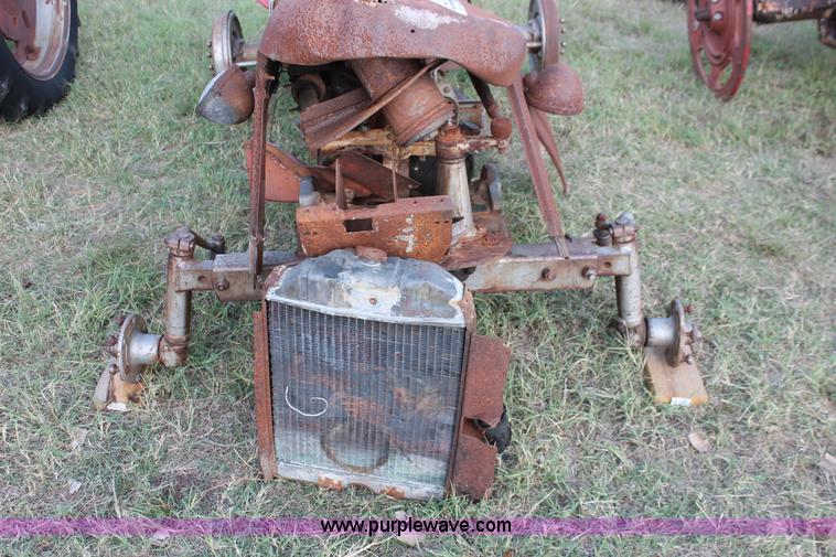 image for item H5586 1961 Massey-Ferguson 50 tractor