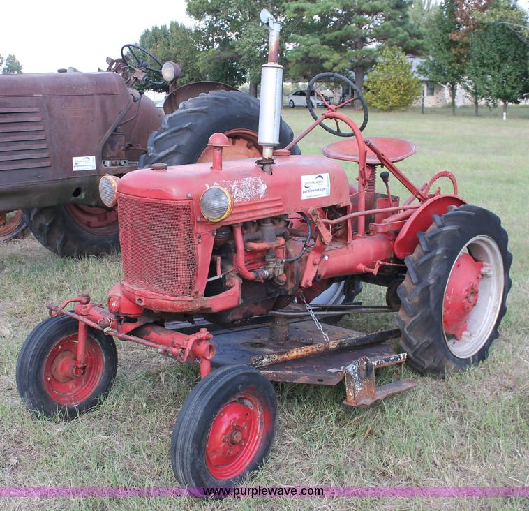image for item H5590 1948 Mccormick Farmall Cub tractor