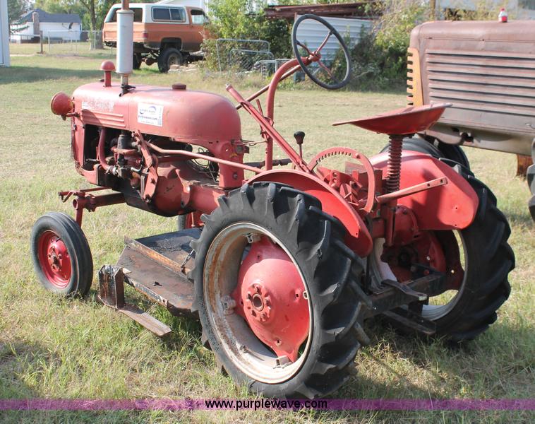 image for item H5590 1948 Mccormick Farmall Cub tractor