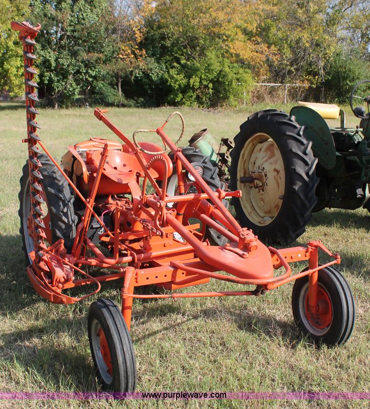 image for item H5591 1948 Allis-Chalmers G tractor