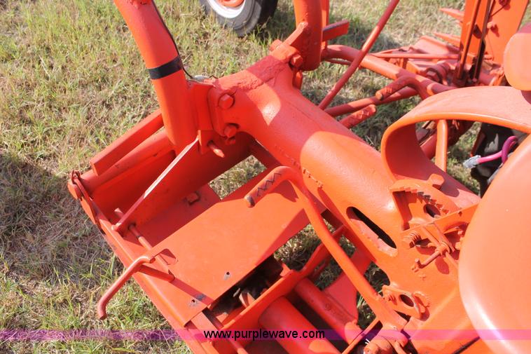 image for item H5591 1948 Allis-Chalmers G tractor