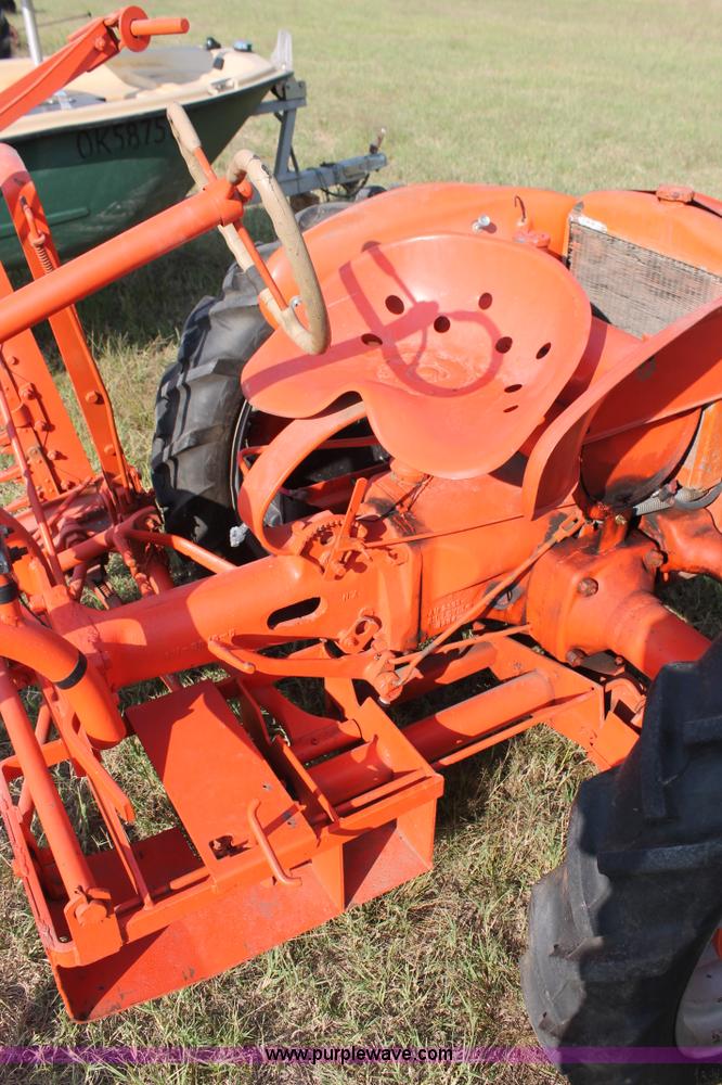 image for item H5591 1948 Allis-Chalmers G tractor