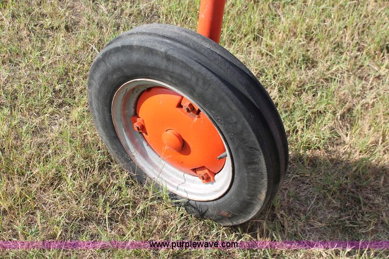 image for item H5591 1948 Allis-Chalmers G tractor