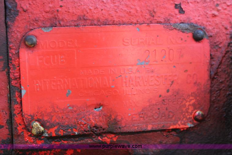 image for item H5592 1948 McCormick Farmall Cub tractor