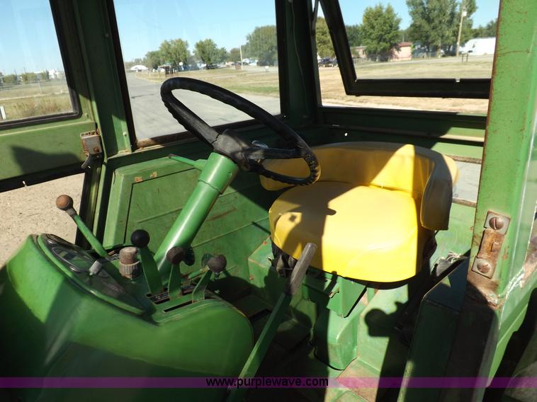 image for item H9047 1962 John Deere 4010 tractor