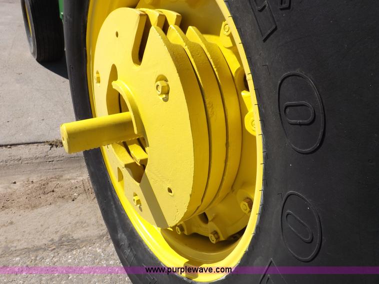 image for item H9047 1962 John Deere 4010 tractor