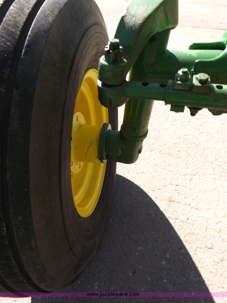 image for item H9047 1962 John Deere 4010 tractor