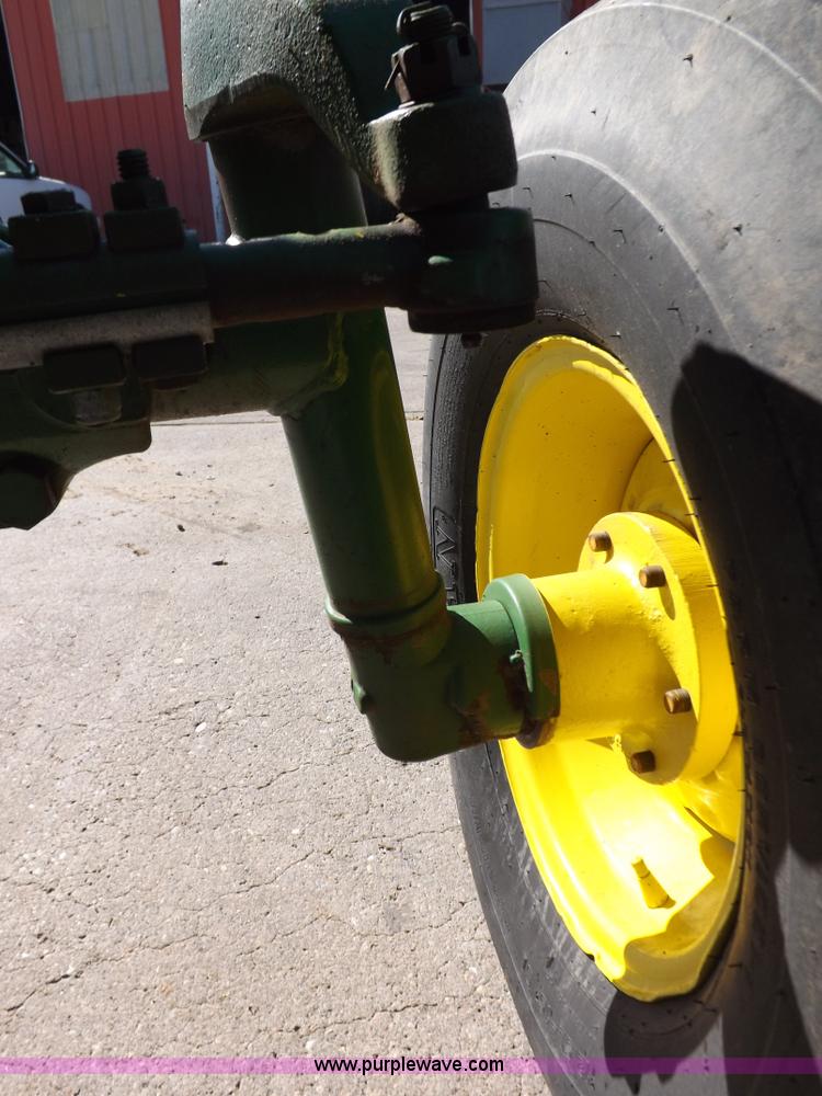 image for item H9047 1962 John Deere 4010 tractor