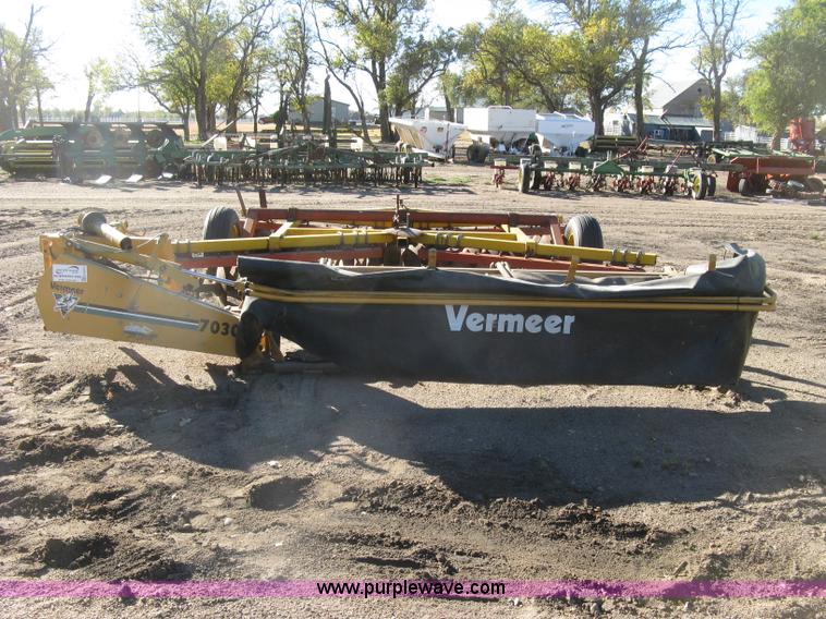 image for item H9375 Vermeer 7030 disc mower