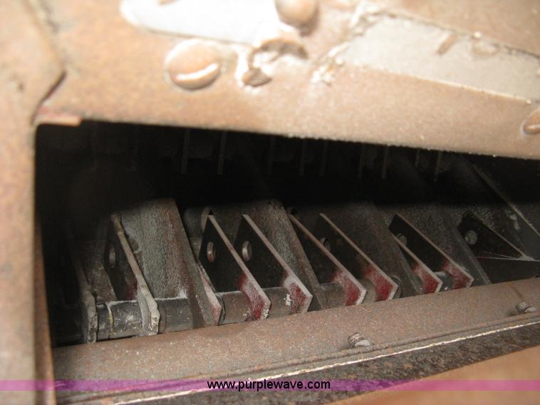 image for item H9416 New Holland 359 feed grinder/mixer