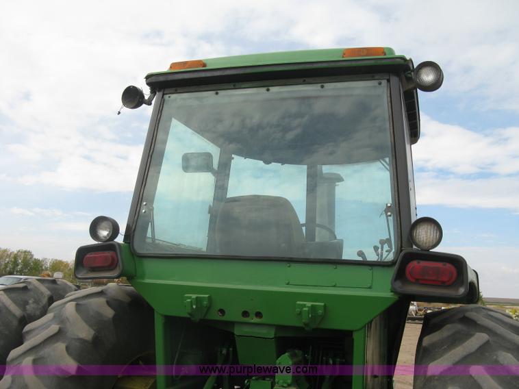 image for item H9418 1975 John Deere 4430 tractor