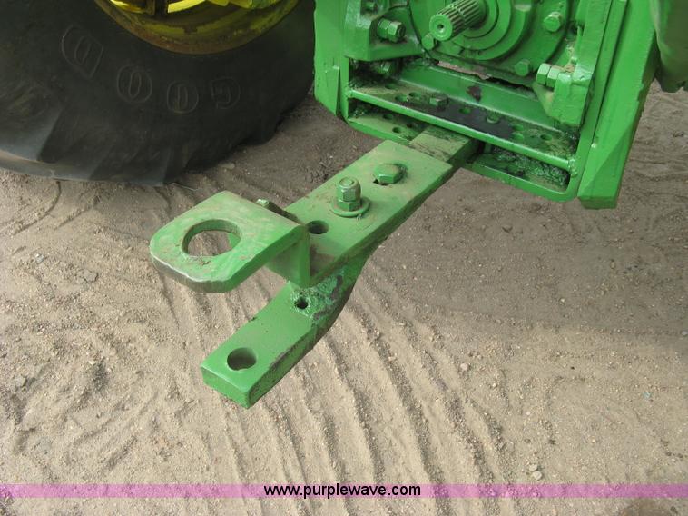image for item H9418 1975 John Deere 4430 tractor