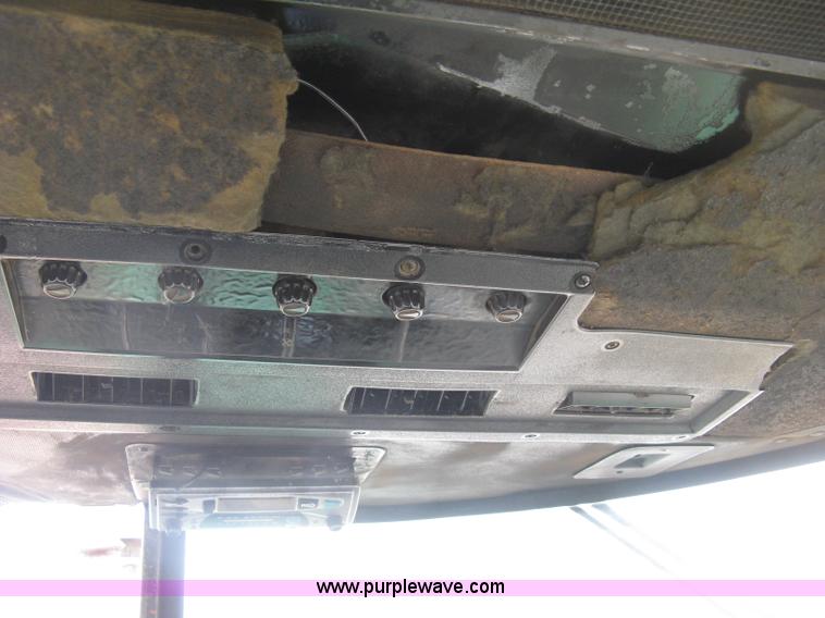 image for item H9418 1975 John Deere 4430 tractor