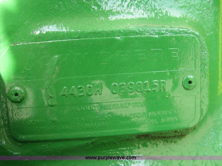 image for item H9418 1975 John Deere 4430 tractor