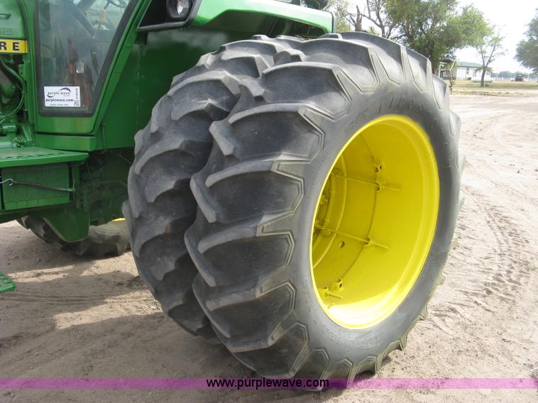 image for item H9418 1975 John Deere 4430 tractor