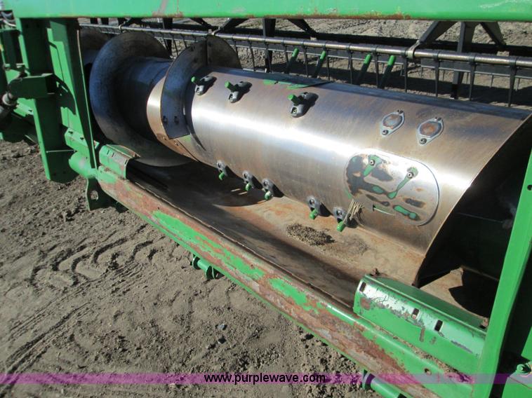 image for item H9424 2004 John Deere 630F HydraFlex platform header