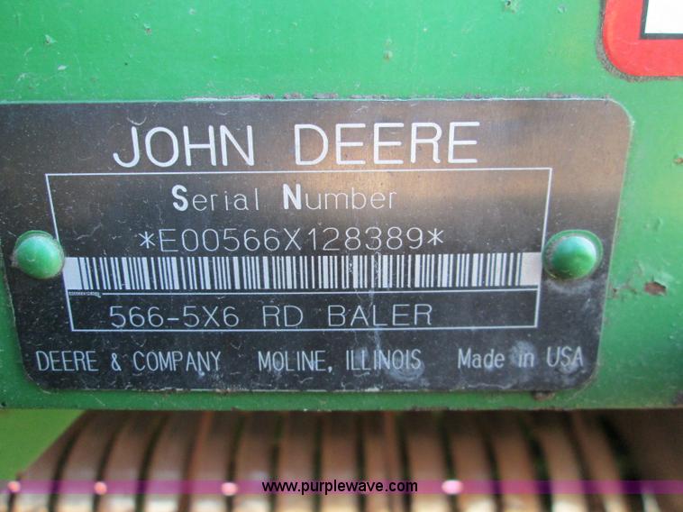 image for item H9426 1998 John Deere 566 round baler