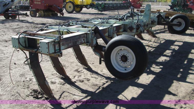 image for item H9428 Orthman twin bar ripper