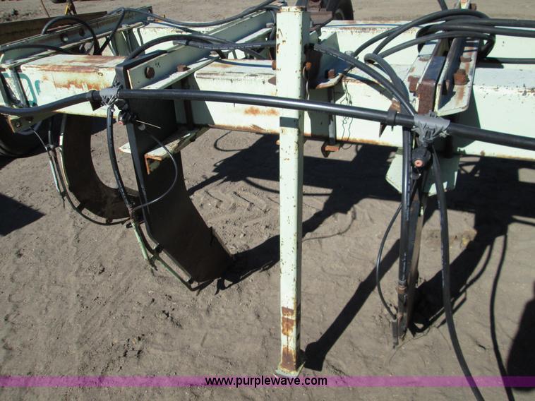 image for item H9428 Orthman twin bar ripper