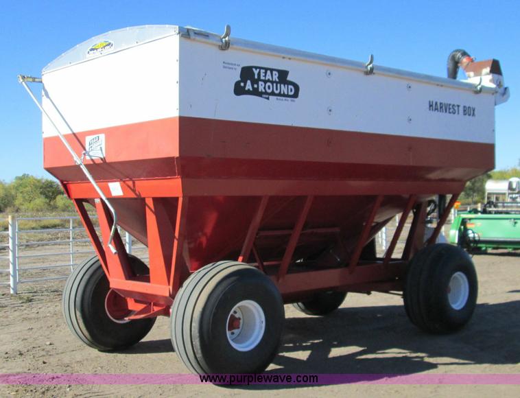 image for item H9435 Year-A-Round grain wagon
