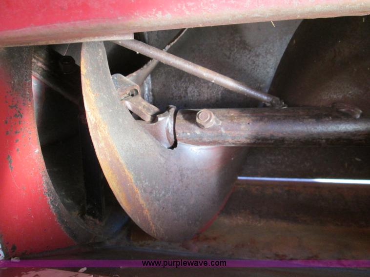 image for item H9435 Year-A-Round grain wagon