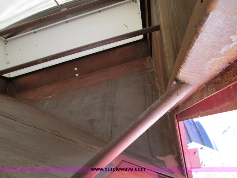 image for item H9435 Year-A-Round grain wagon