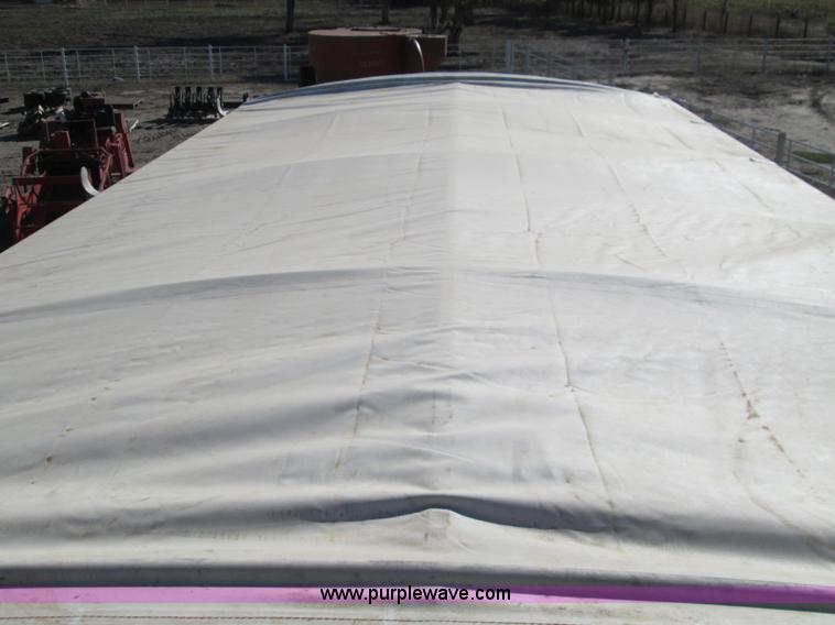 image for item H9435 Year-A-Round grain wagon