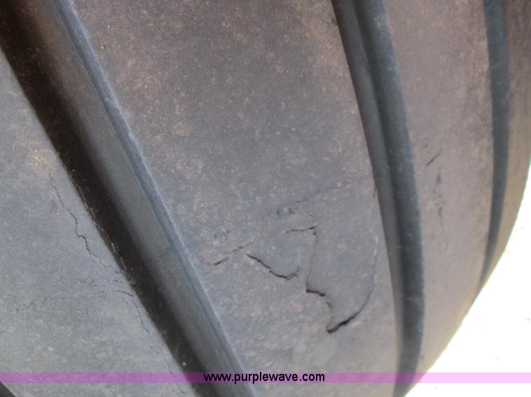 image for item H9435 Year-A-Round grain wagon