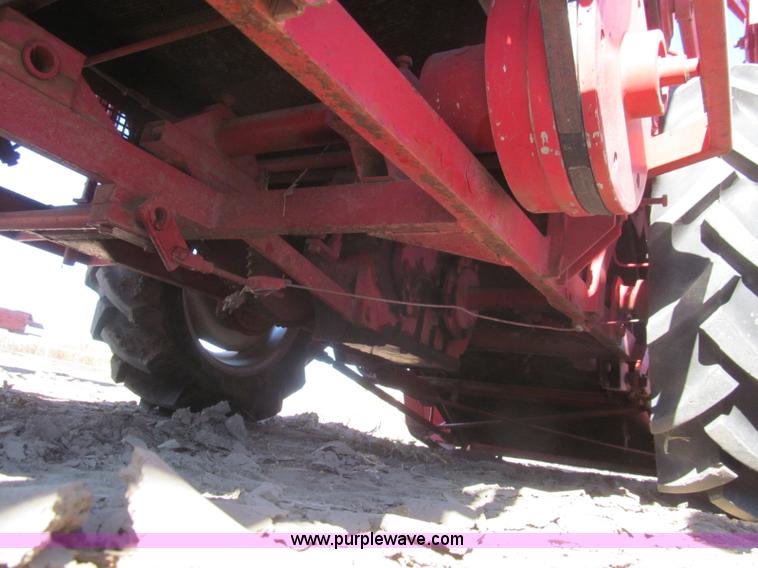 image for item H9437 Hans-Ulrich Hege 125B seed harvester