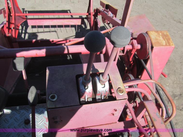 image for item H9437 Hans-Ulrich Hege 125B seed harvester