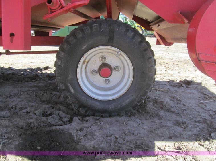 image for item H9437 Hans-Ulrich Hege 125B seed harvester