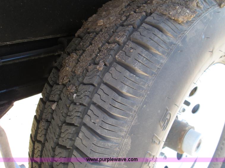 image for item H9441 2013 CrustBuster Speed King seed box tote