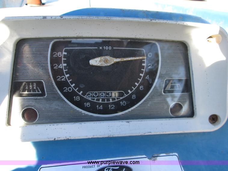 image for item H9444 1962 Ford 4000 tractor