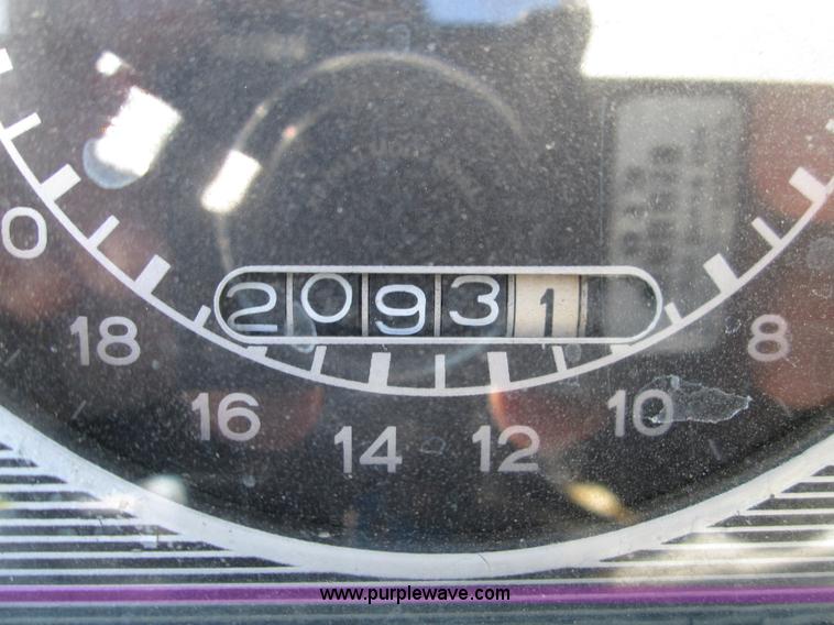 image for item H9444 1962 Ford 4000 tractor