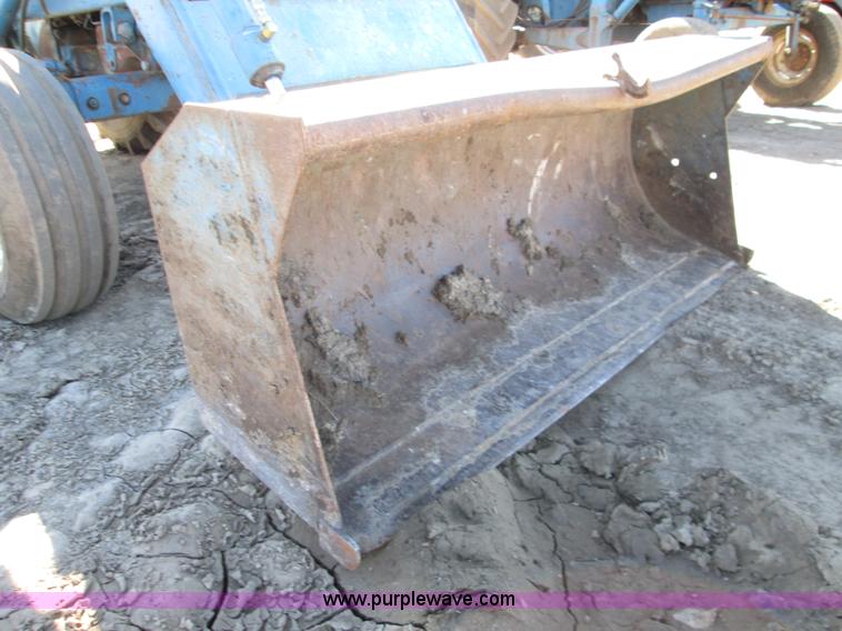 image for item H9444 1962 Ford 4000 tractor