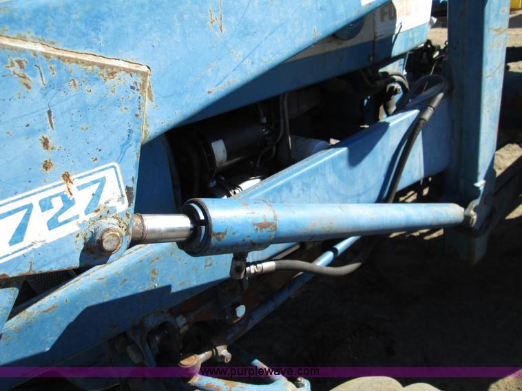 image for item H9444 1962 Ford 4000 tractor