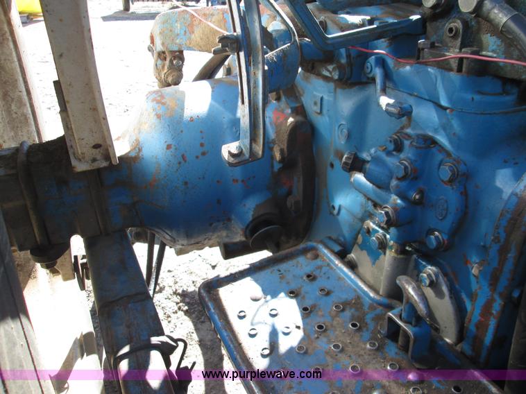 image for item H9444 1962 Ford 4000 tractor