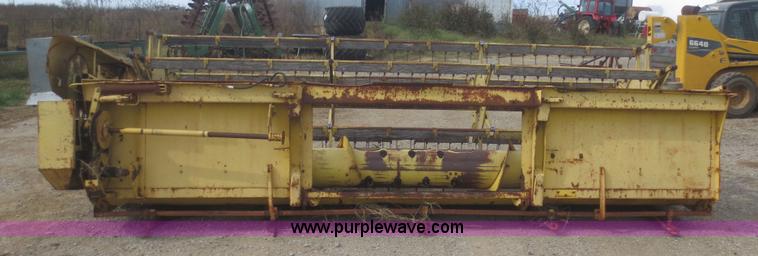 image for item I2175 New Holland 960 flex head