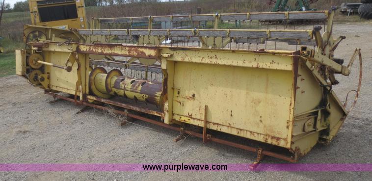 image for item I2175 New Holland 960 flex head