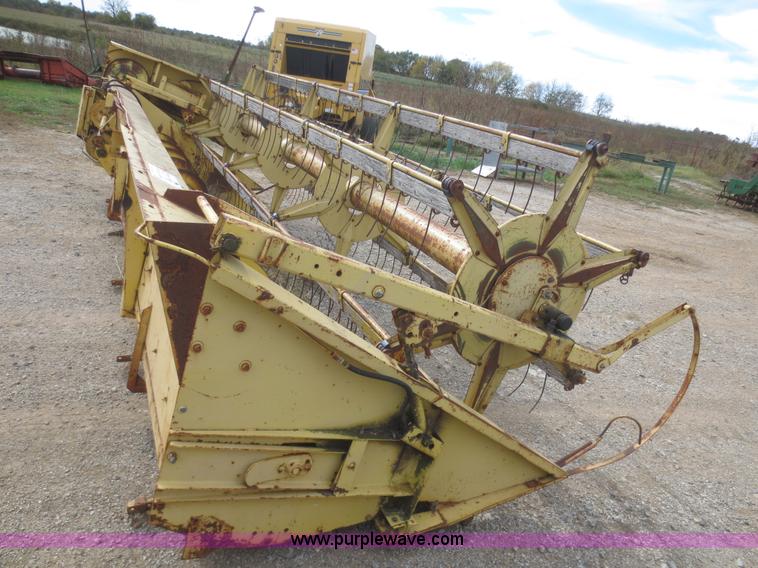 image for item I2175 New Holland 960 flex head