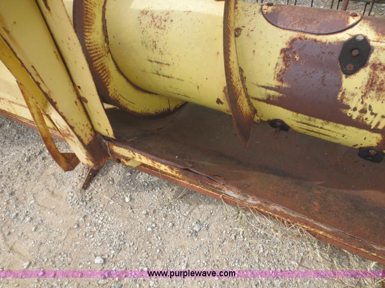 image for item I2175 New Holland 960 flex head