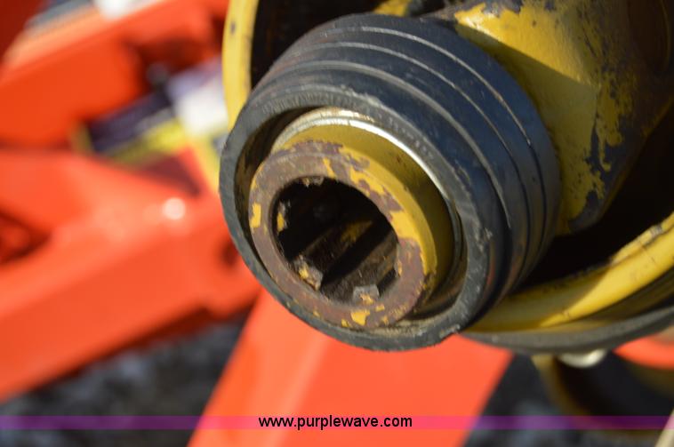 image for item I2943 Kuhn GMD700-G11 disc mower