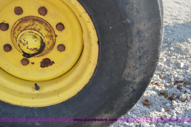 image for item I2944 2001 John Deere 6310 tractor