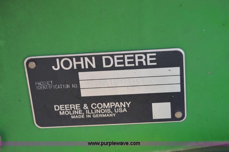 image for item I2944 2001 John Deere 6310 tractor