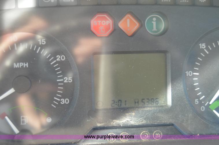 image for item I2944 2001 John Deere 6310 tractor