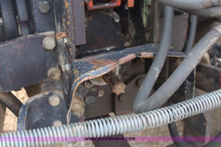 image for item I5901 Deutz Allis 6265 tractor